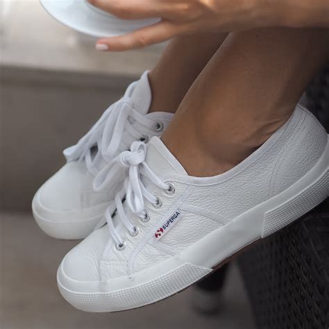 white sneakers for women